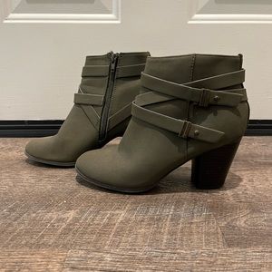 Green booties